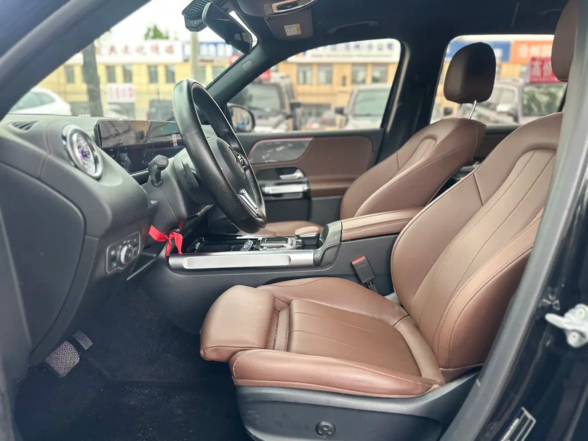 Mercedes-Benz GLB 2023 г. 32089 км. — фото 9