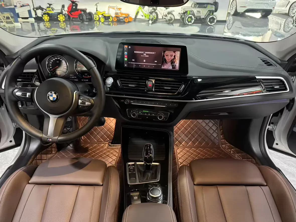BMW 1 Series 2024 г. 11078 км. — фото 8