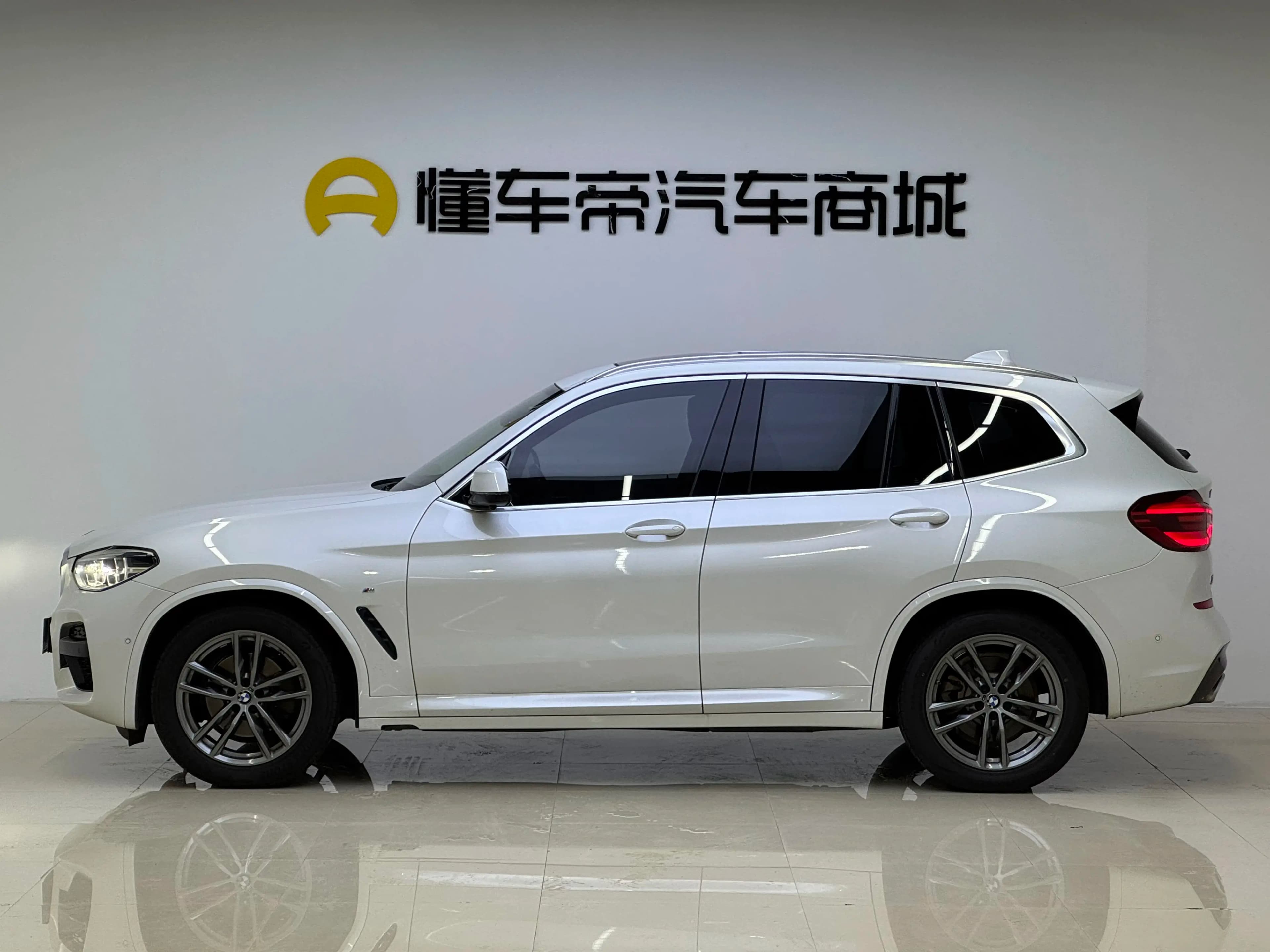 BMW X3 2021 г. 75728 км. — фото 4
