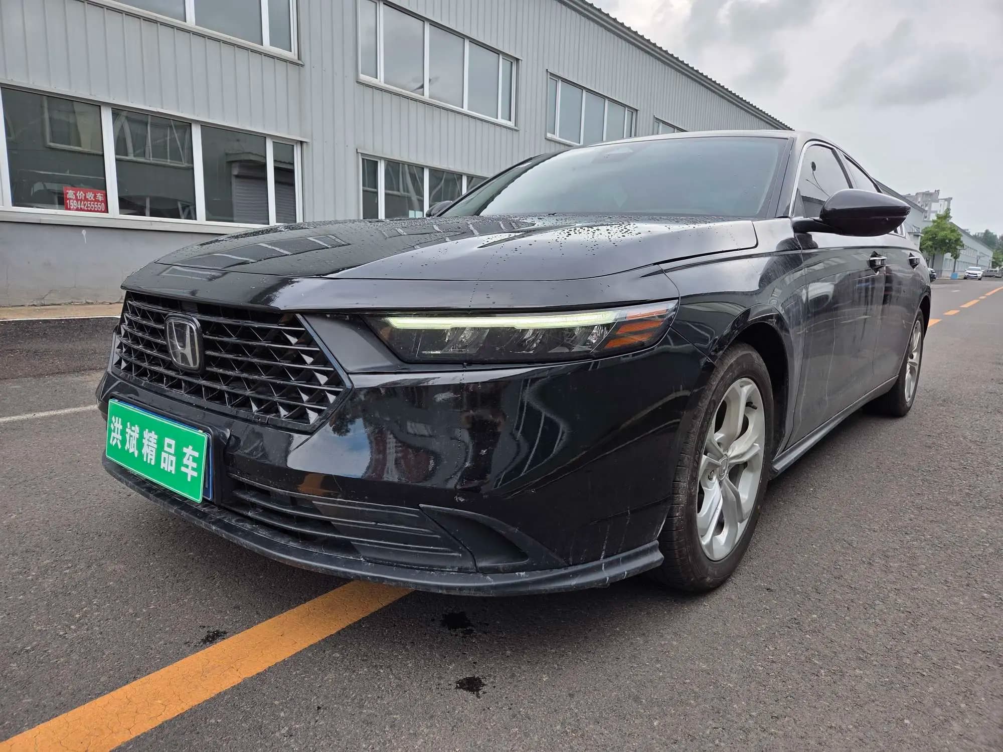 Honda Accord 2023 г. 70000 км.