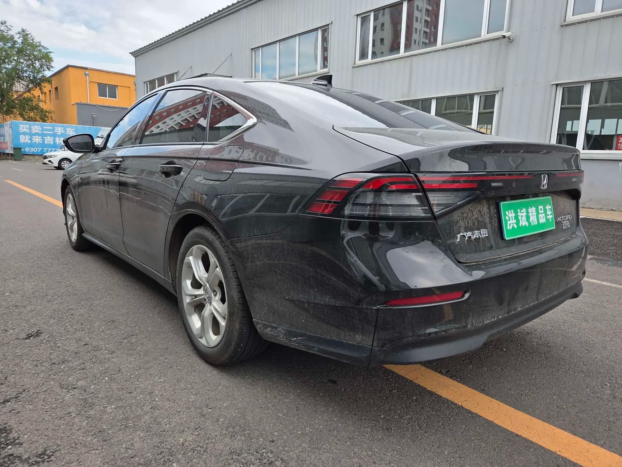 Honda Accord 2023 г. 70000 км. — фото 4