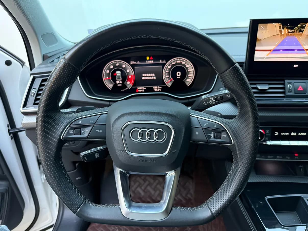 Audi Q5L 2021 г. 36086 км. — фото 14