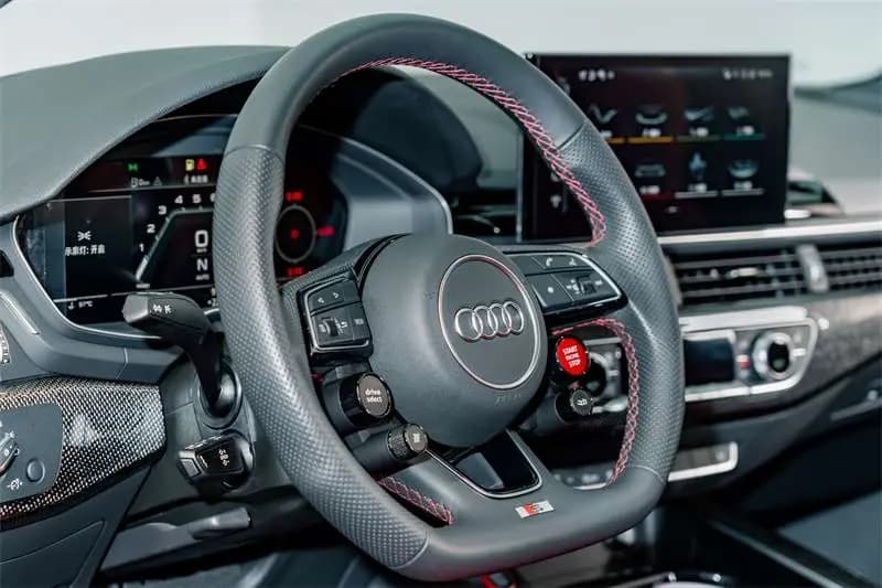 Audi S4 2024 г. 28975 км. — фото 17