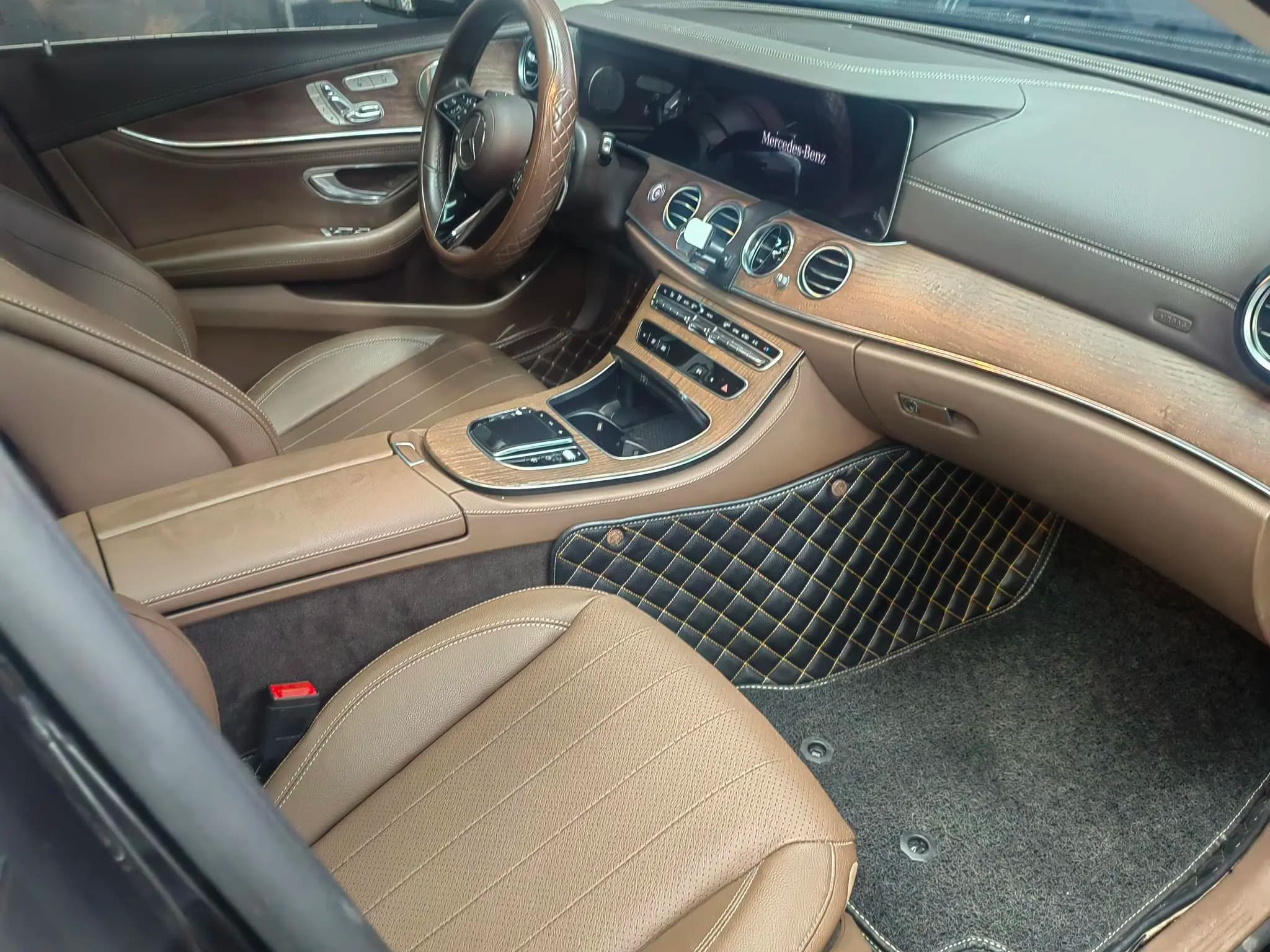 Mercedes-Benz E-Class 2021 г. 60023 км. — фото 6