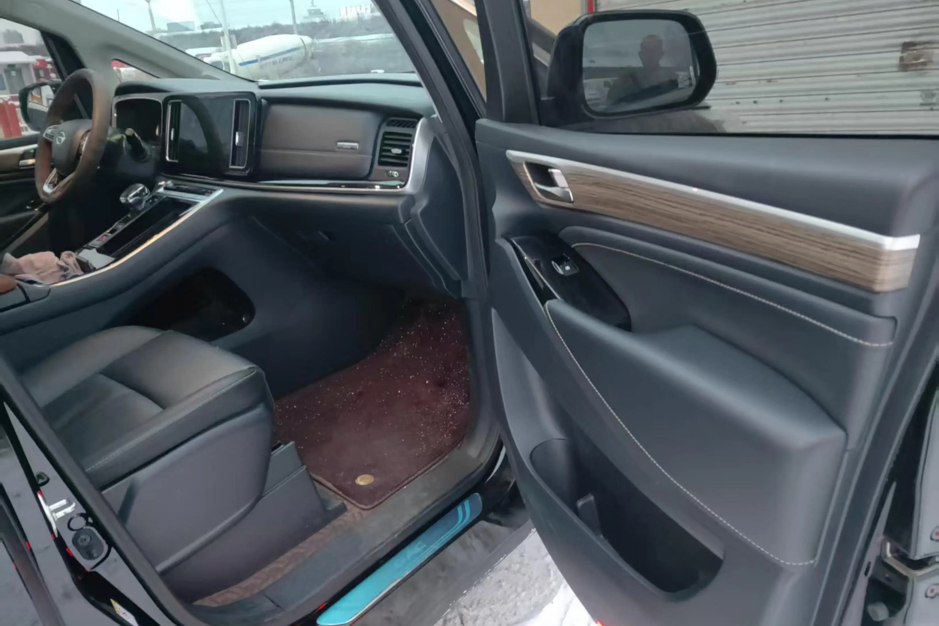 GAC Trumpchi M8 2022 г. 68041 км. — фото 11
