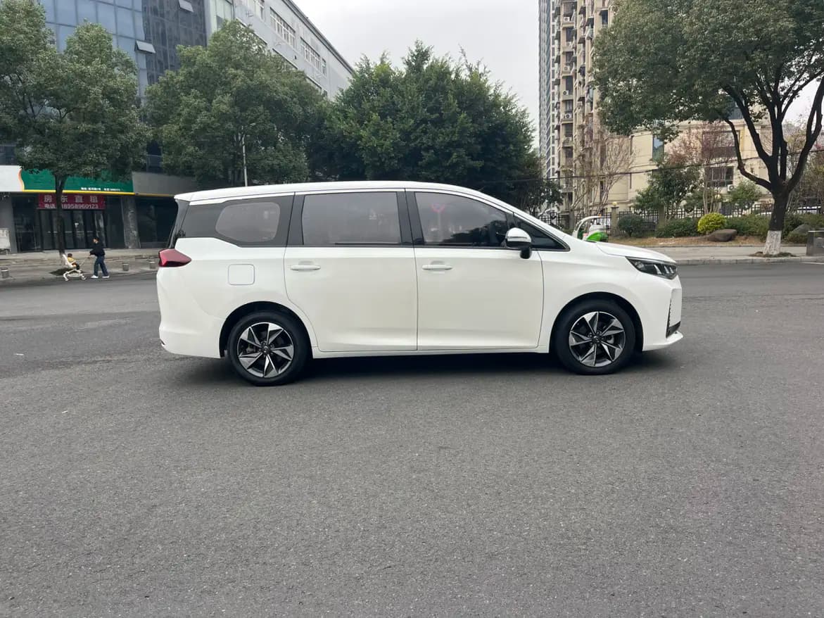 GAC Trumpchi M6 2021 г. 78140 км. — фото 7