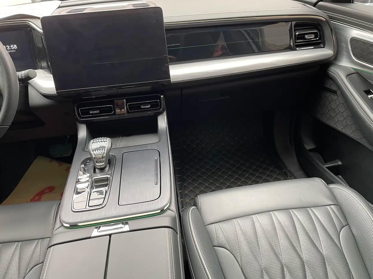 GAC Trumpchi GS8 2022 г. 32086 км. — фото 6