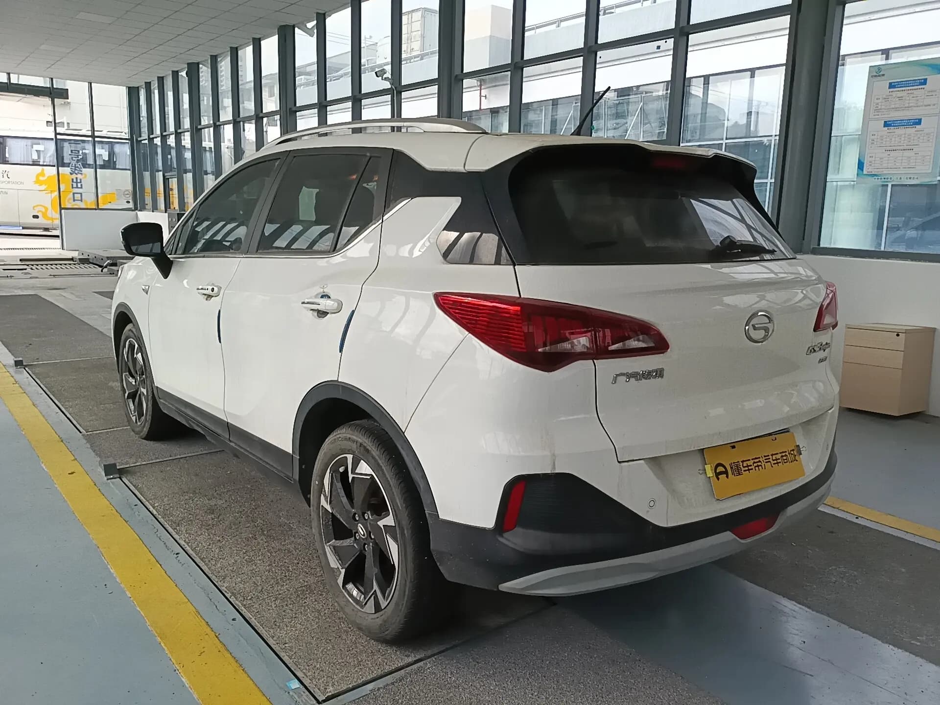 GAC Trumpchi GS3 2022 г. 16189 км. — фото 6