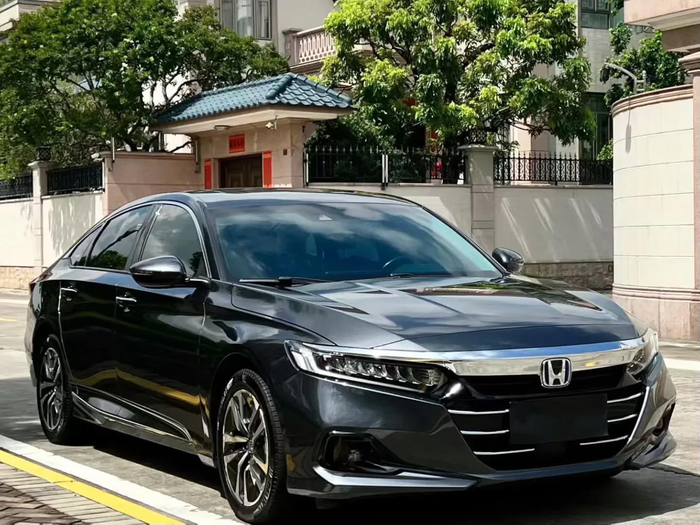 Honda Accord 2022 г. 70000 км. — фото 3