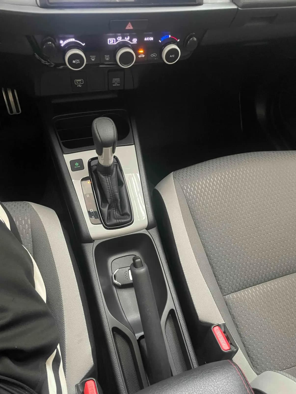 Honda Fit 2021 г. 27086 км. — фото 21