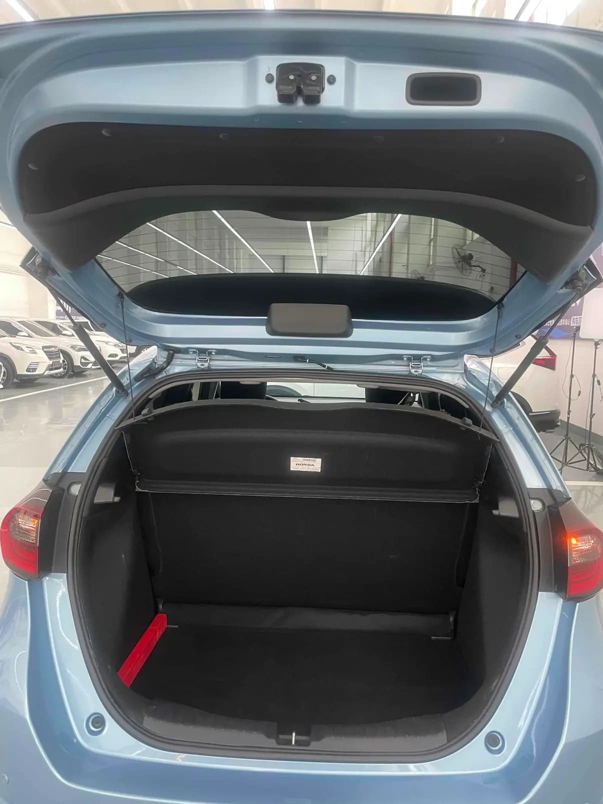 Honda Fit 2021 г. 27086 км. — фото 26