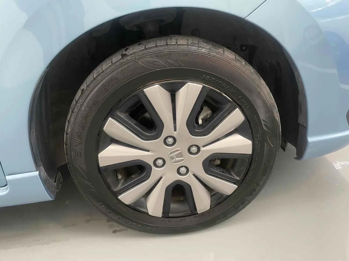Honda Fit 2021 г. 27086 км. — фото 7