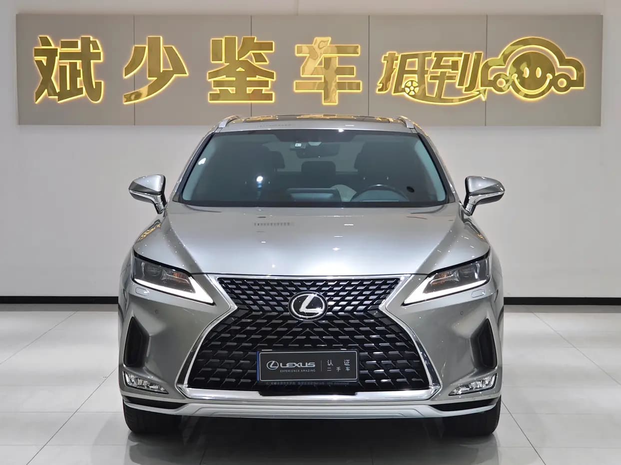 Lexus RX 2022 г. 88084 км. — фото 2