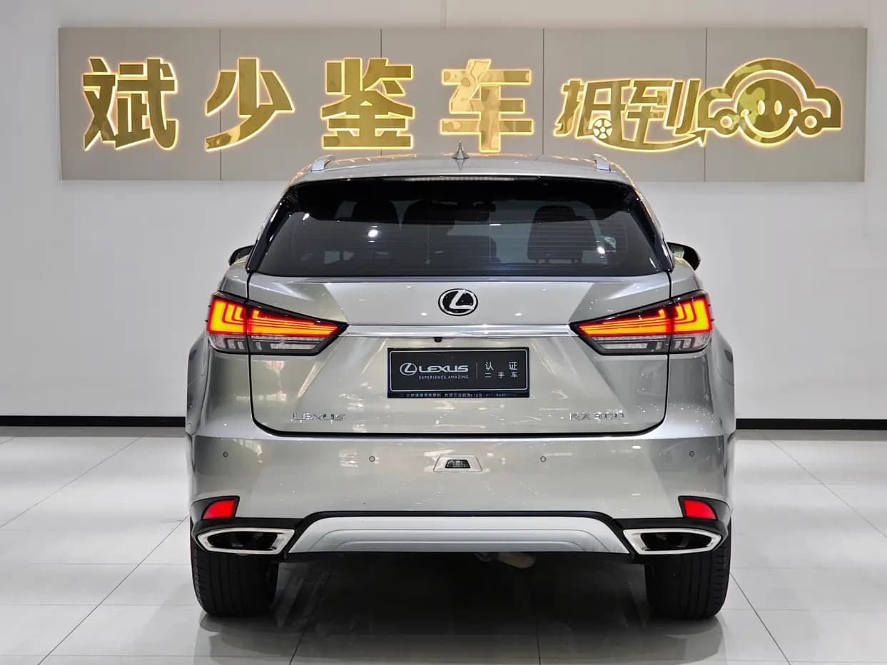 Lexus RX 2022 г. 88084 км. — фото 5