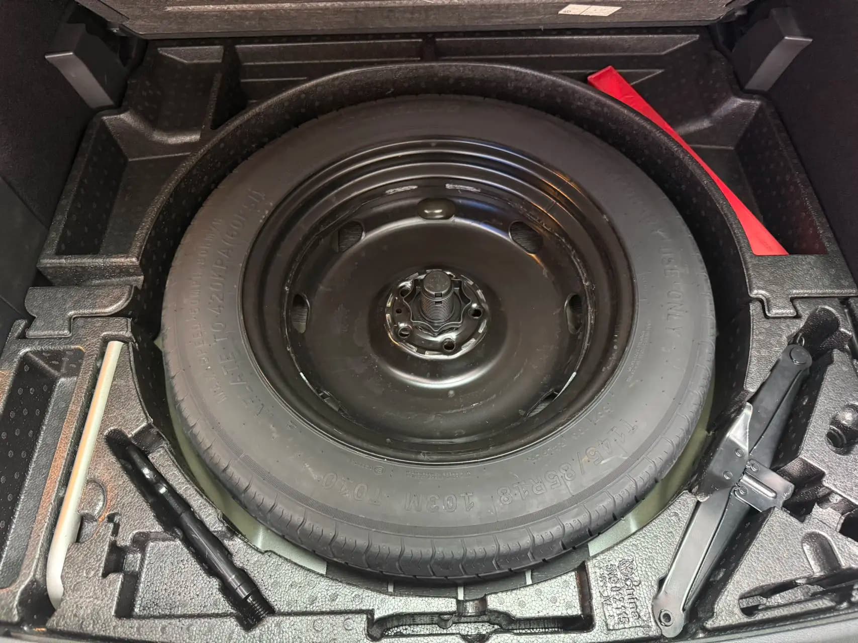 Volkswagen Tiguan L 2023 г. 45031 км. — фото 16