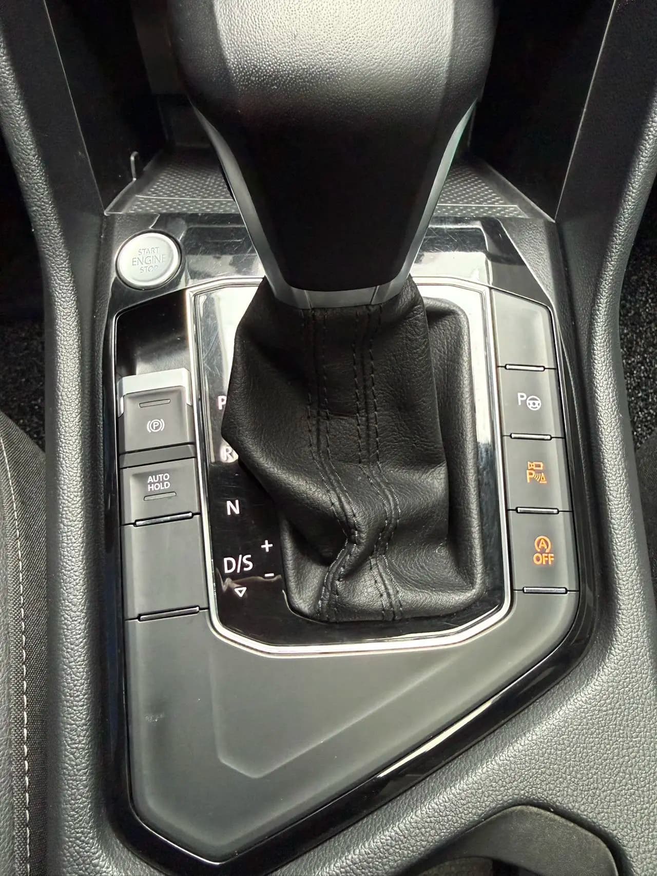 Volkswagen Tiguan L 2023 г. 45031 км. — фото 10