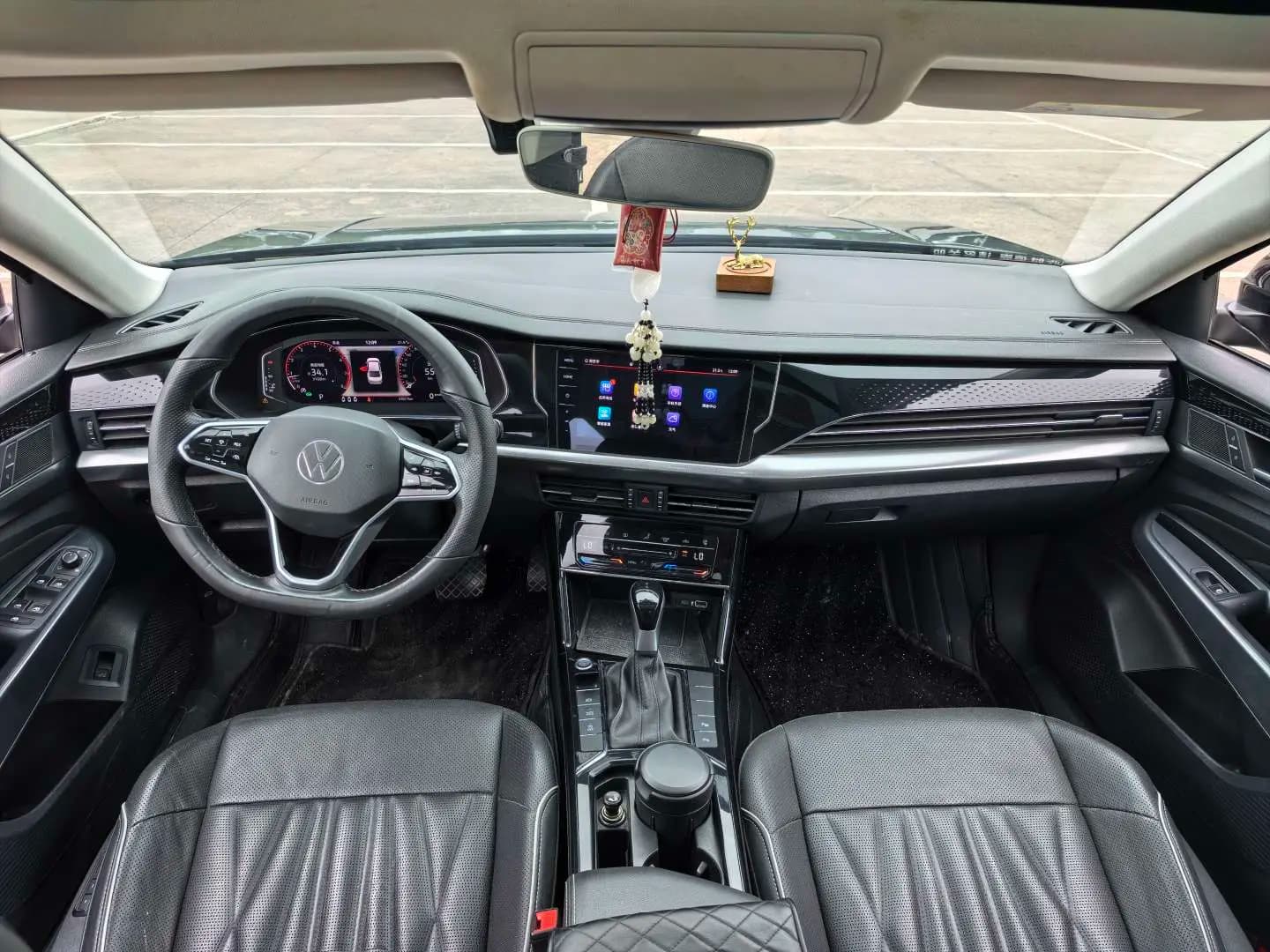 Volkswagen Passat 2022 г. 37144 км. — фото 11