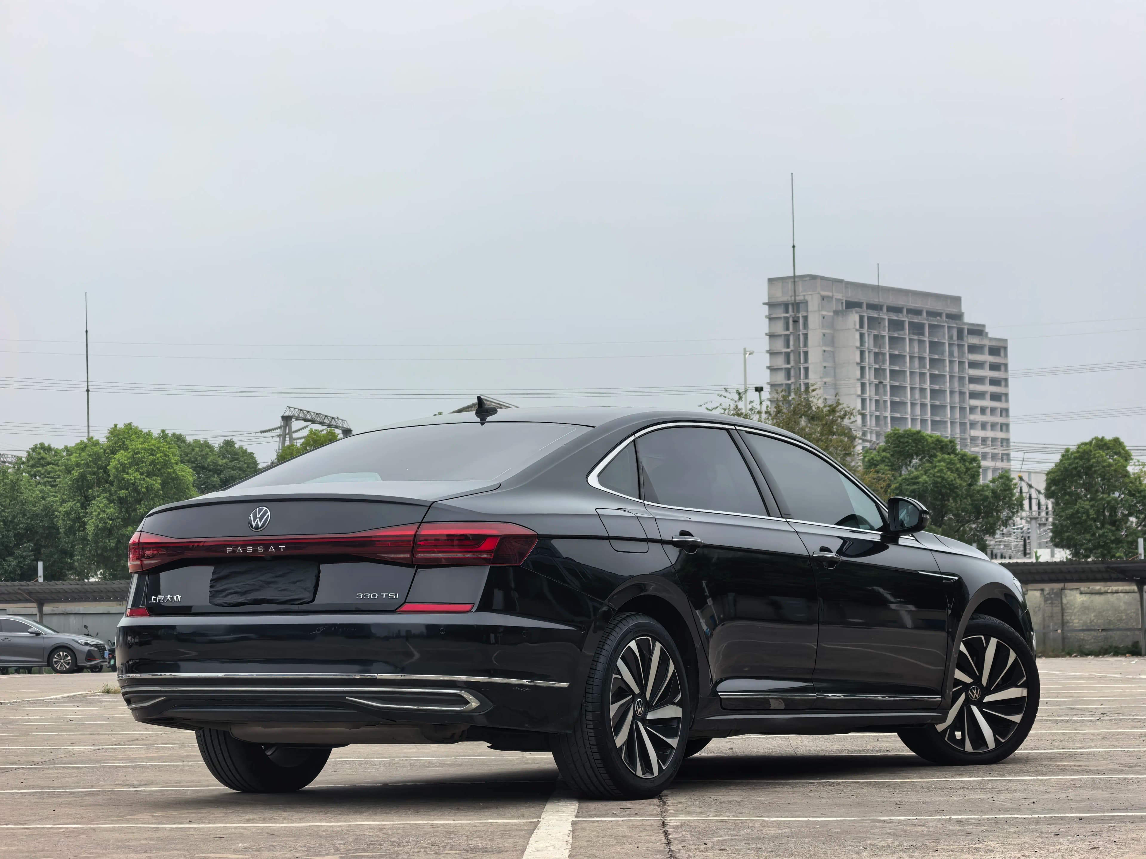 Volkswagen Passat 2022 г. 37144 км. — фото 7