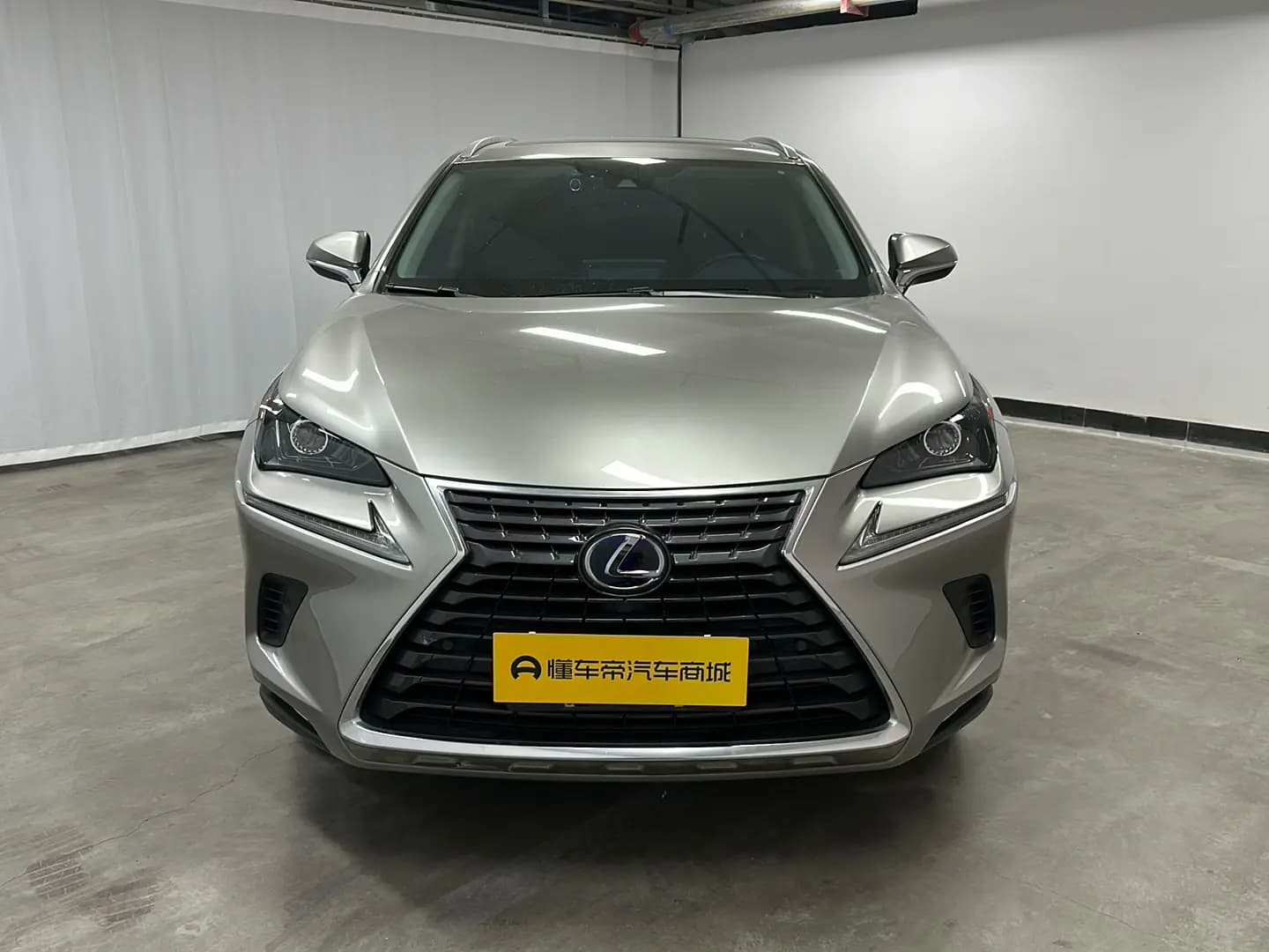 Lexus NX 2021 г. 75146 км. — фото 2