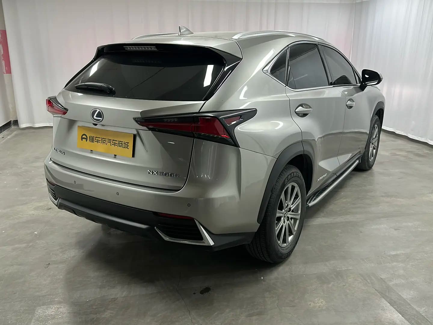 Lexus NX 2021 г. 75146 км. — фото 7