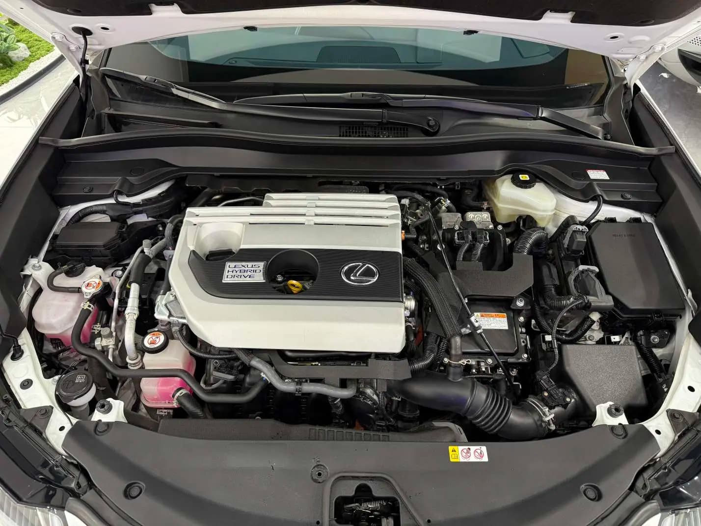 Lexus UX 2021 г. 40114 км. — фото 6