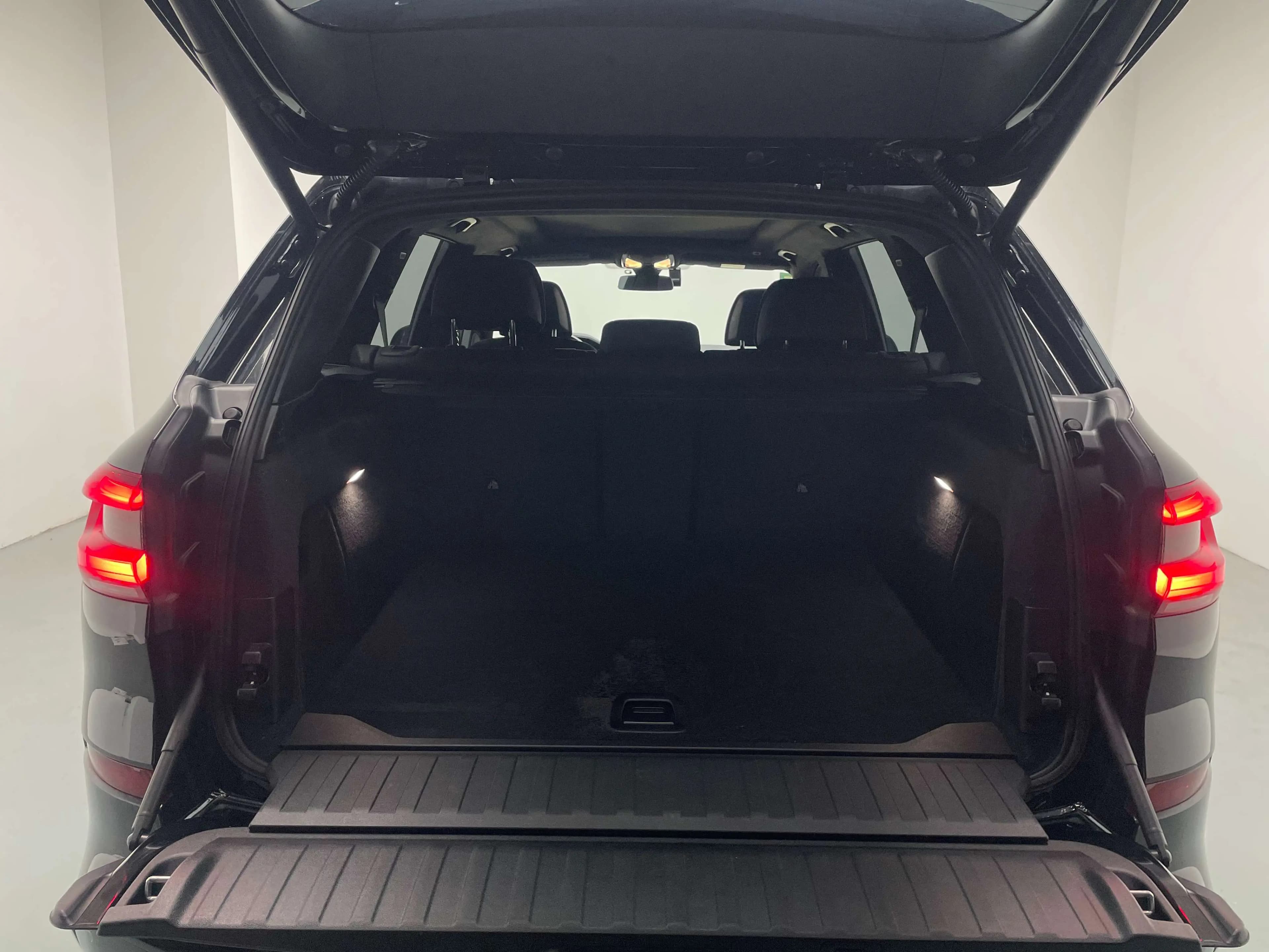 BMW X5 2023 г. 84478 км. — фото 31