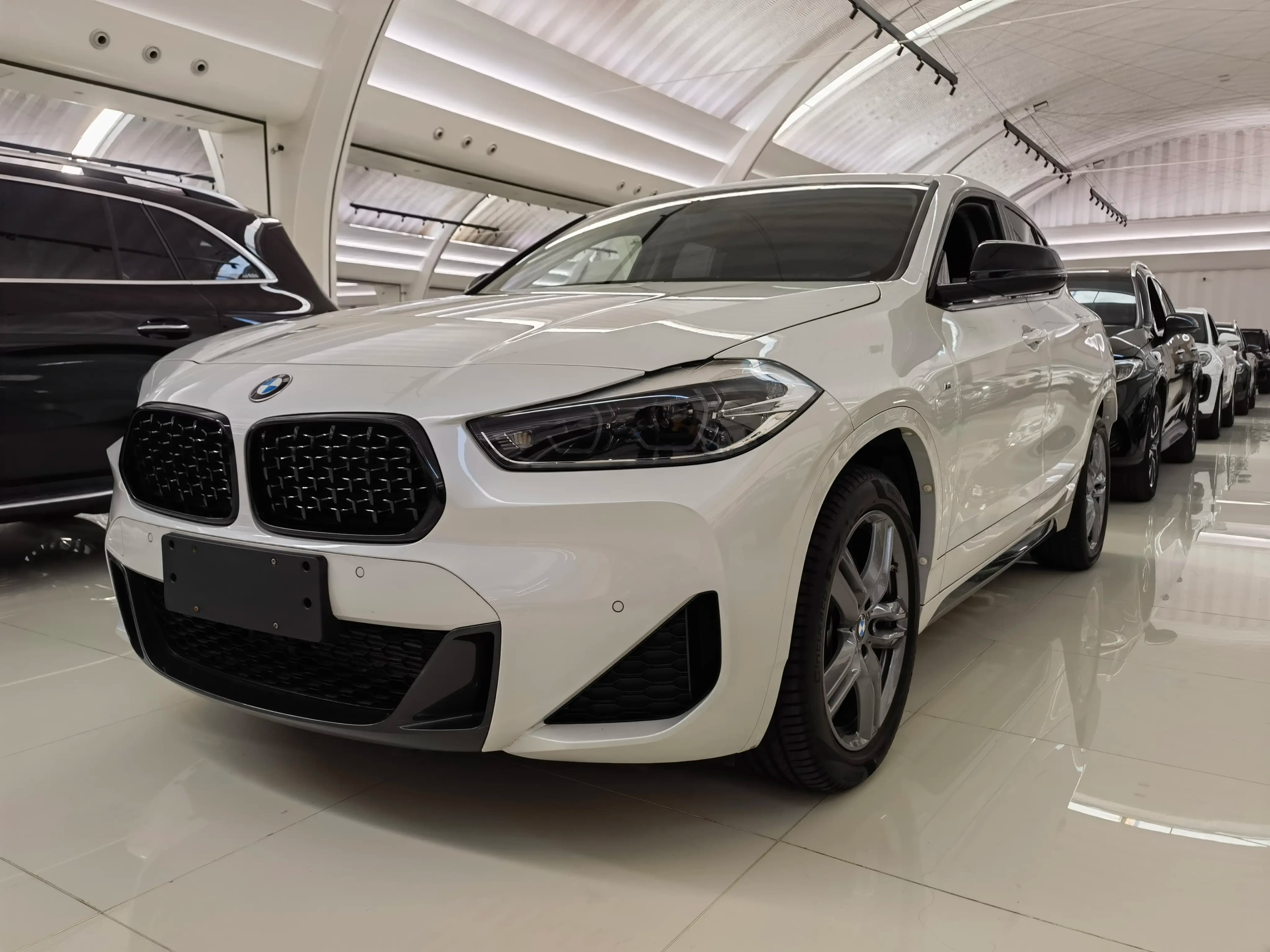 BMW X3 2024 г. 9336 км.