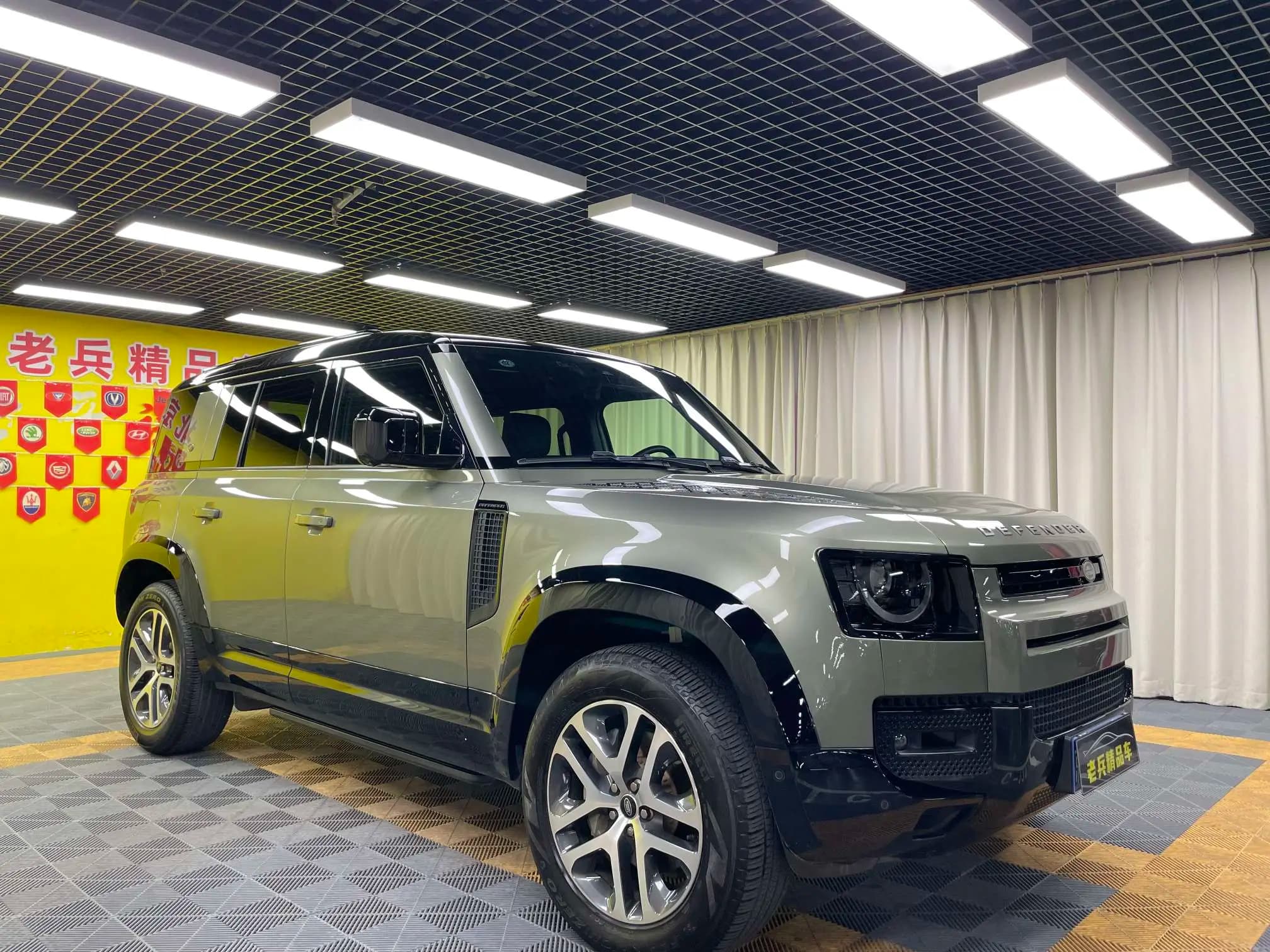 Land Rover Guard 2023 г. 10998 км. — фото 3
