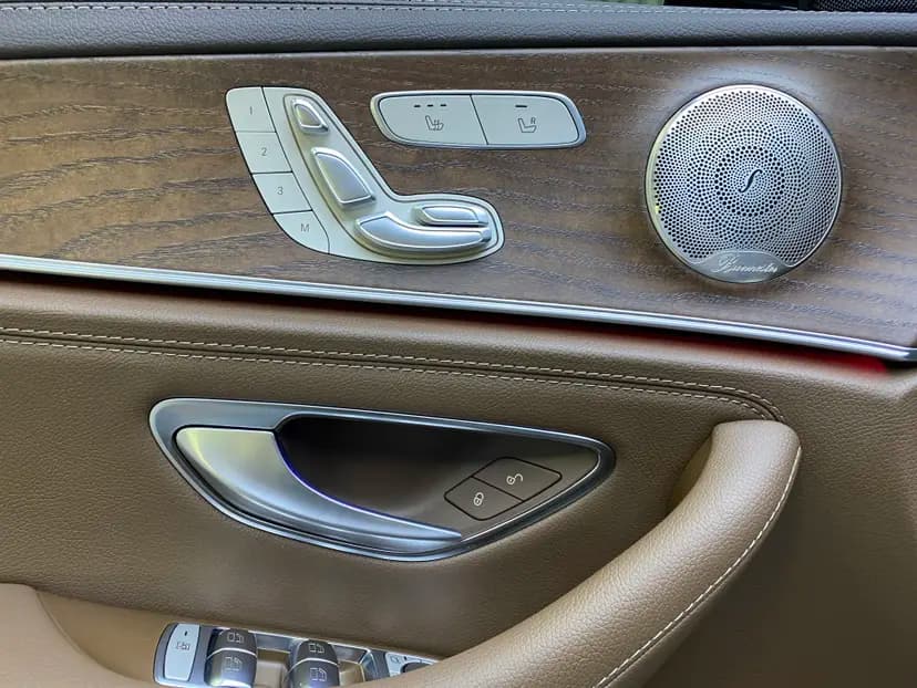 Mercedes-Benz E-Class 2023 г. 36074 км. — фото 8