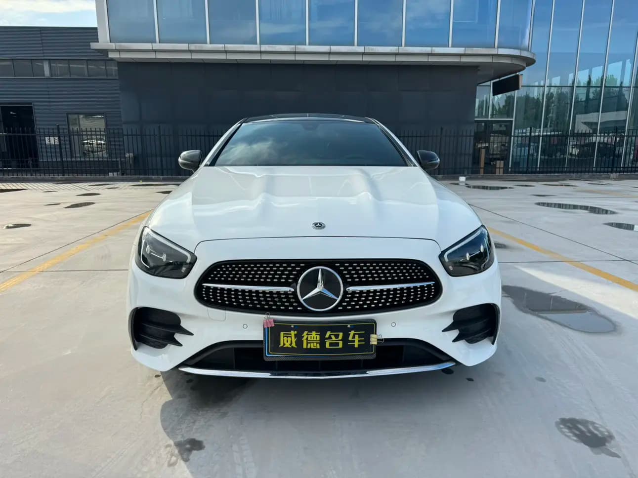 Mercedes-Benz E-Class 2021 г. 67058 км. — фото 2