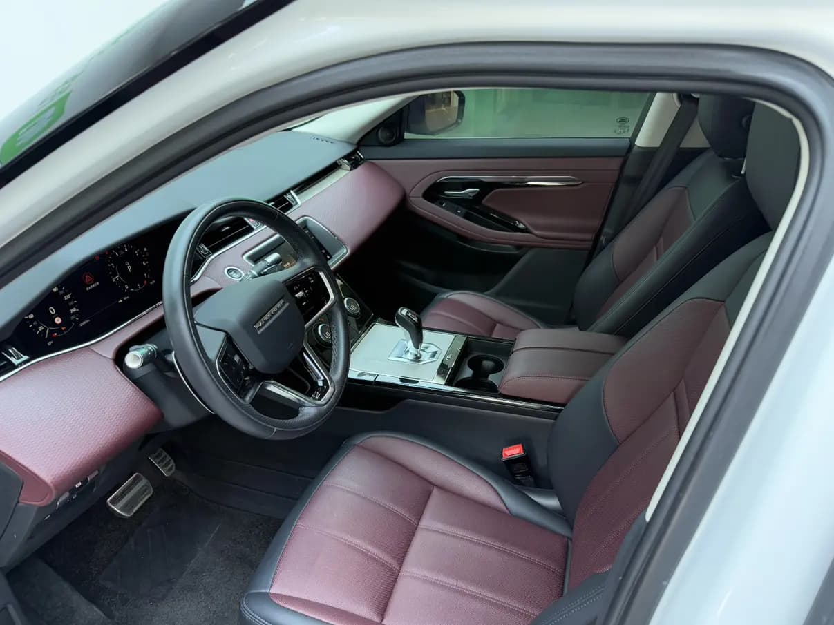 Land Rover Range Rover Evoque 2022 г. 25075 км. — фото 17