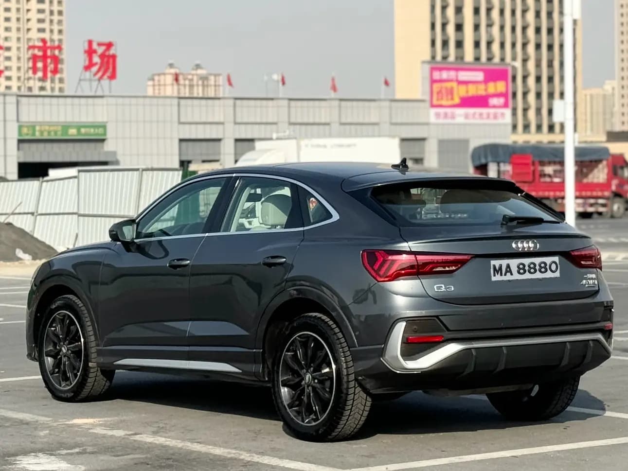 Audi Q3 Sportback 2022 г. 60018 км. — фото 4