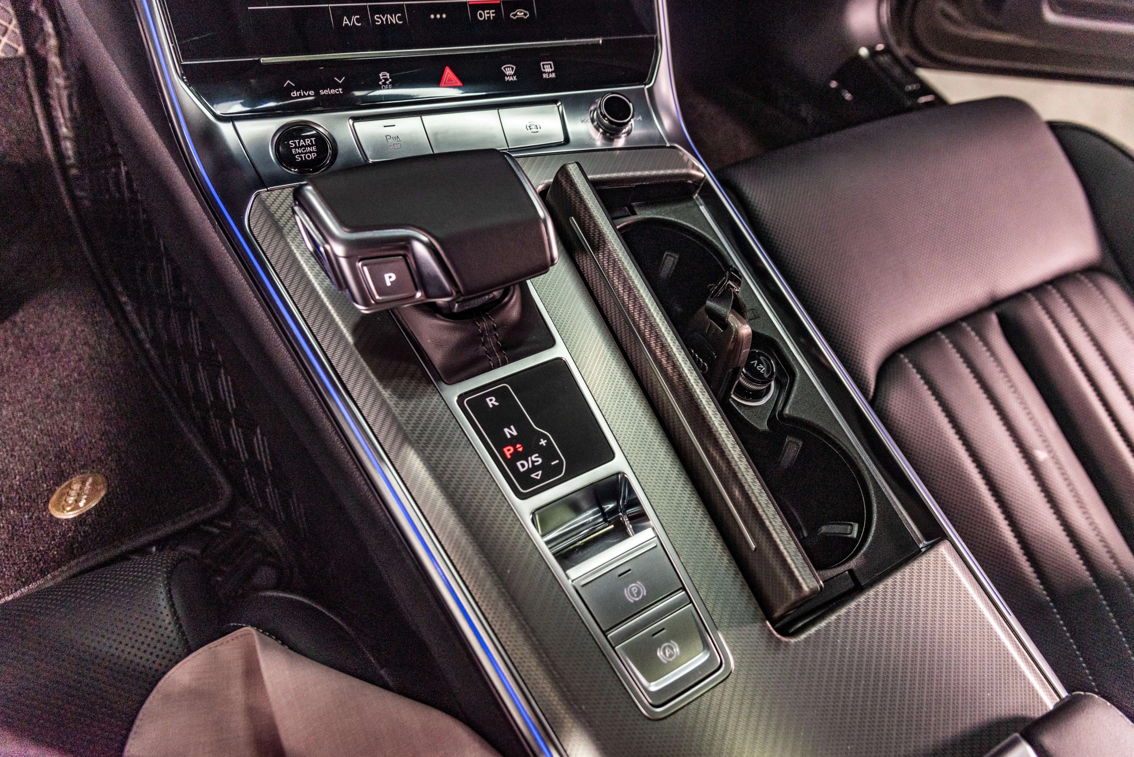 Audi A6L 2024 г. 26145 км. — фото 11