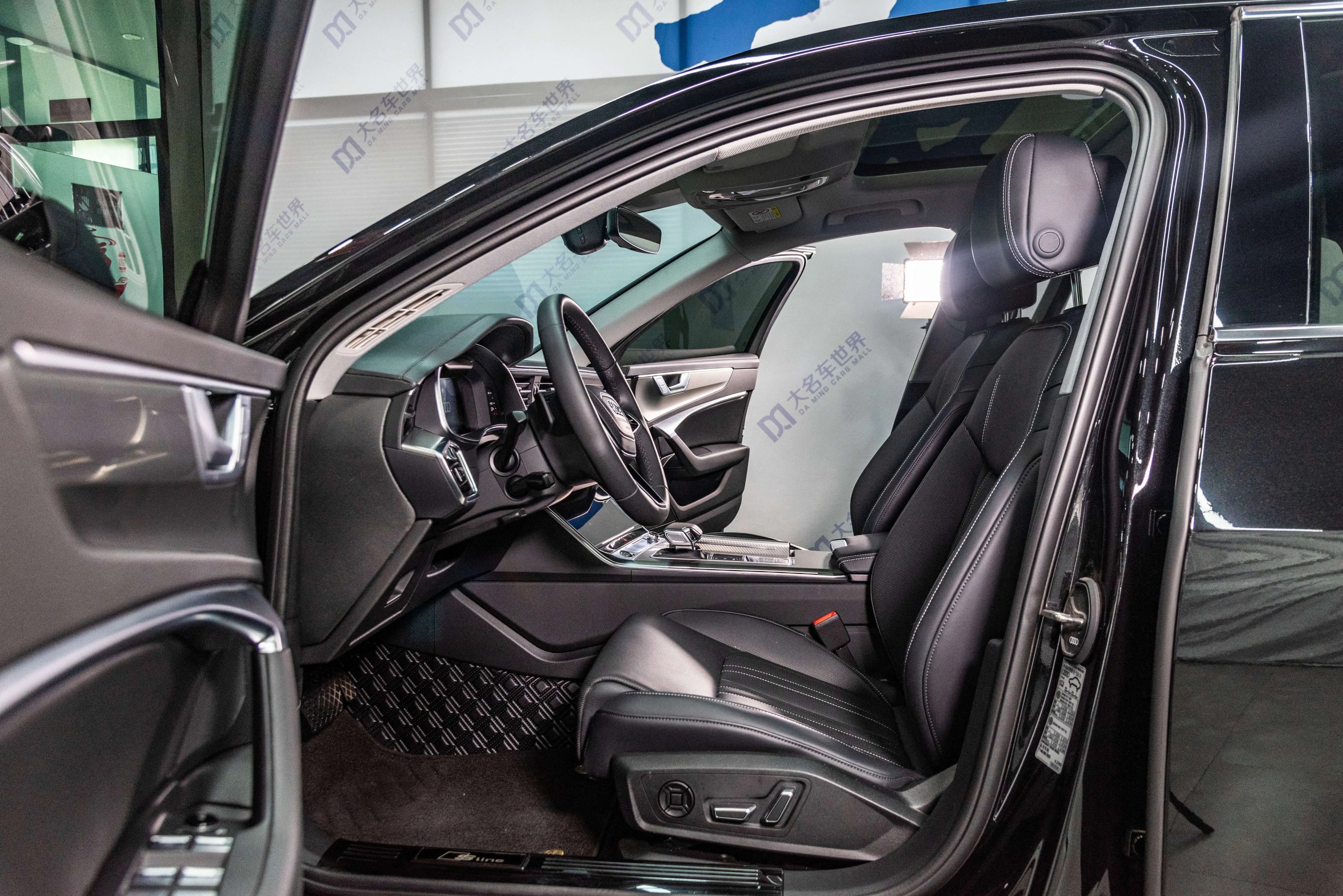 Audi A6L 2024 г. 26145 км. — фото 13