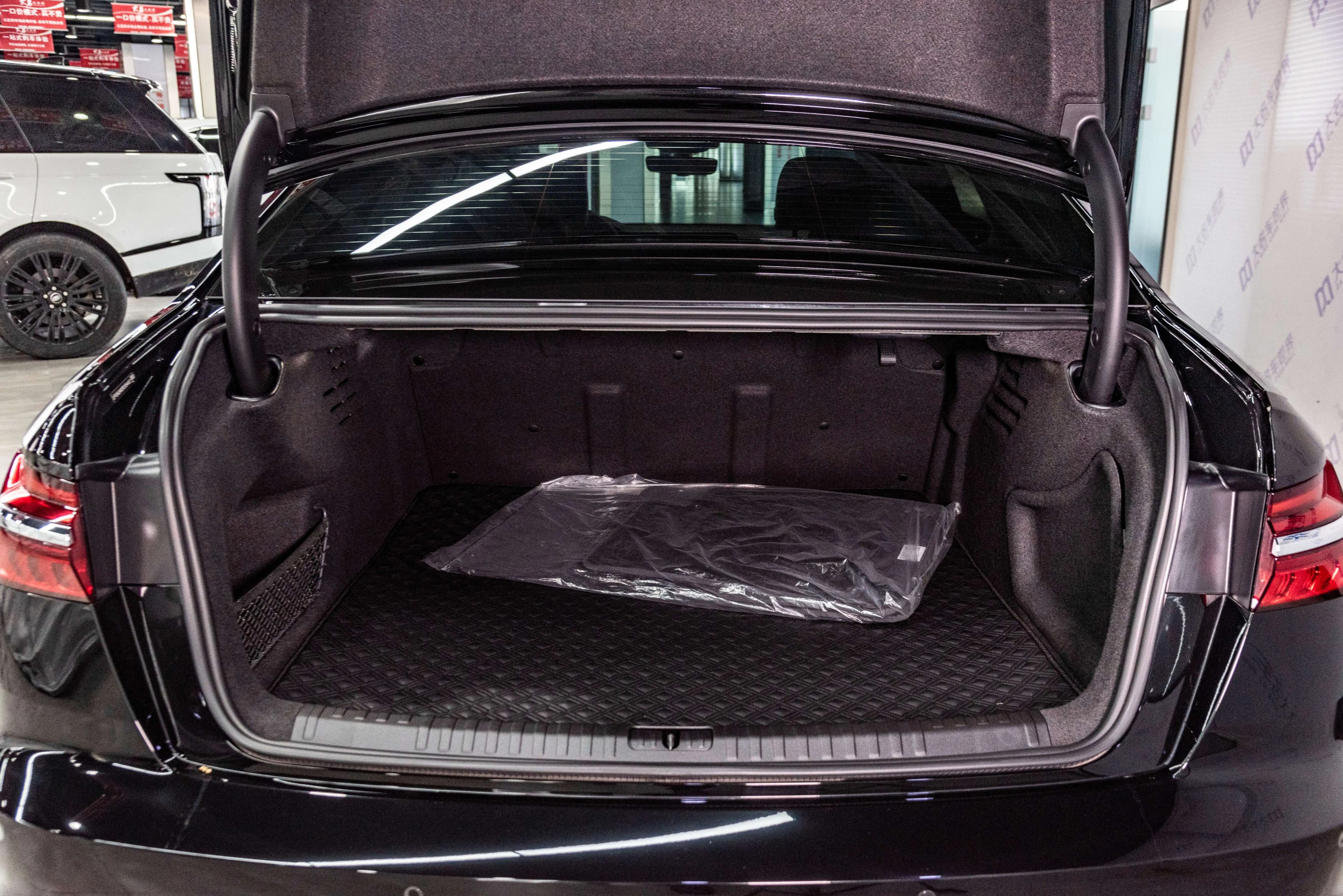 Audi A6L 2024 г. 26145 км. — фото 15