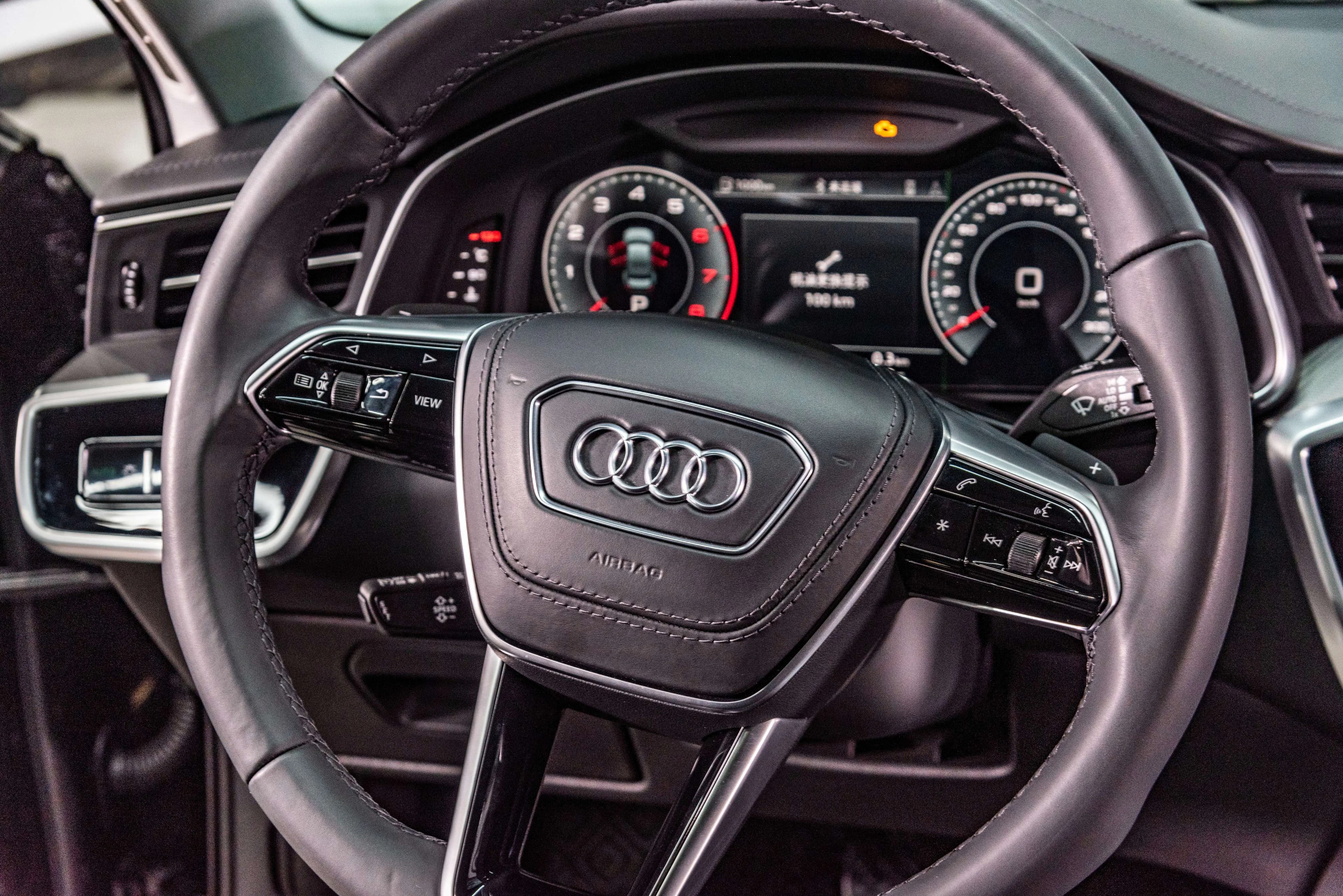 Audi A6L 2024 г. 26145 км. — фото 10