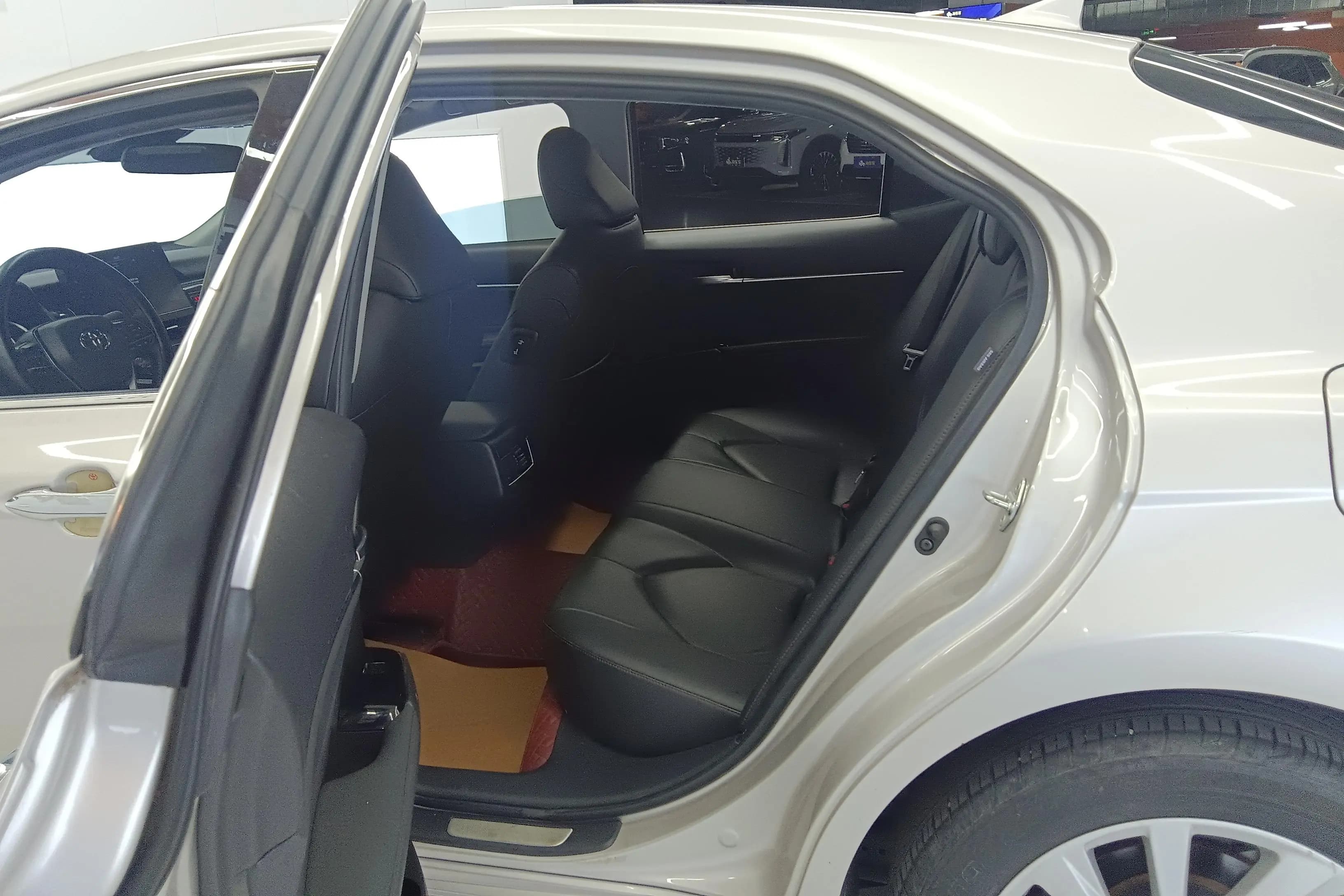 Toyota Camry 2021 г. 44823 км. — фото 16