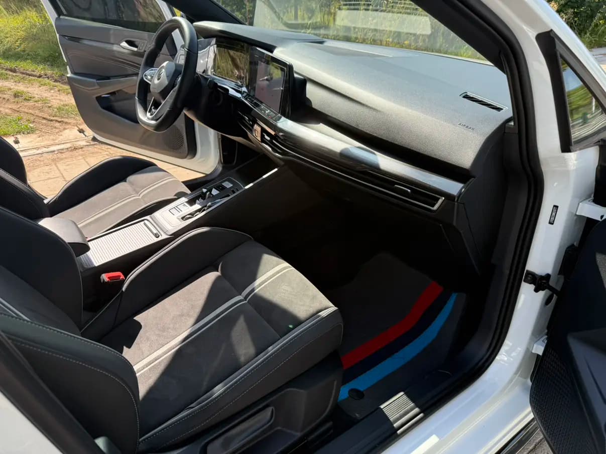 Volkswagen Golf 2022 г. 30104 км. — фото 15