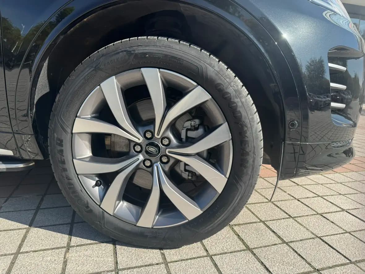 Land Rover Discover Sports 2024 г. 25000 км. — фото 8