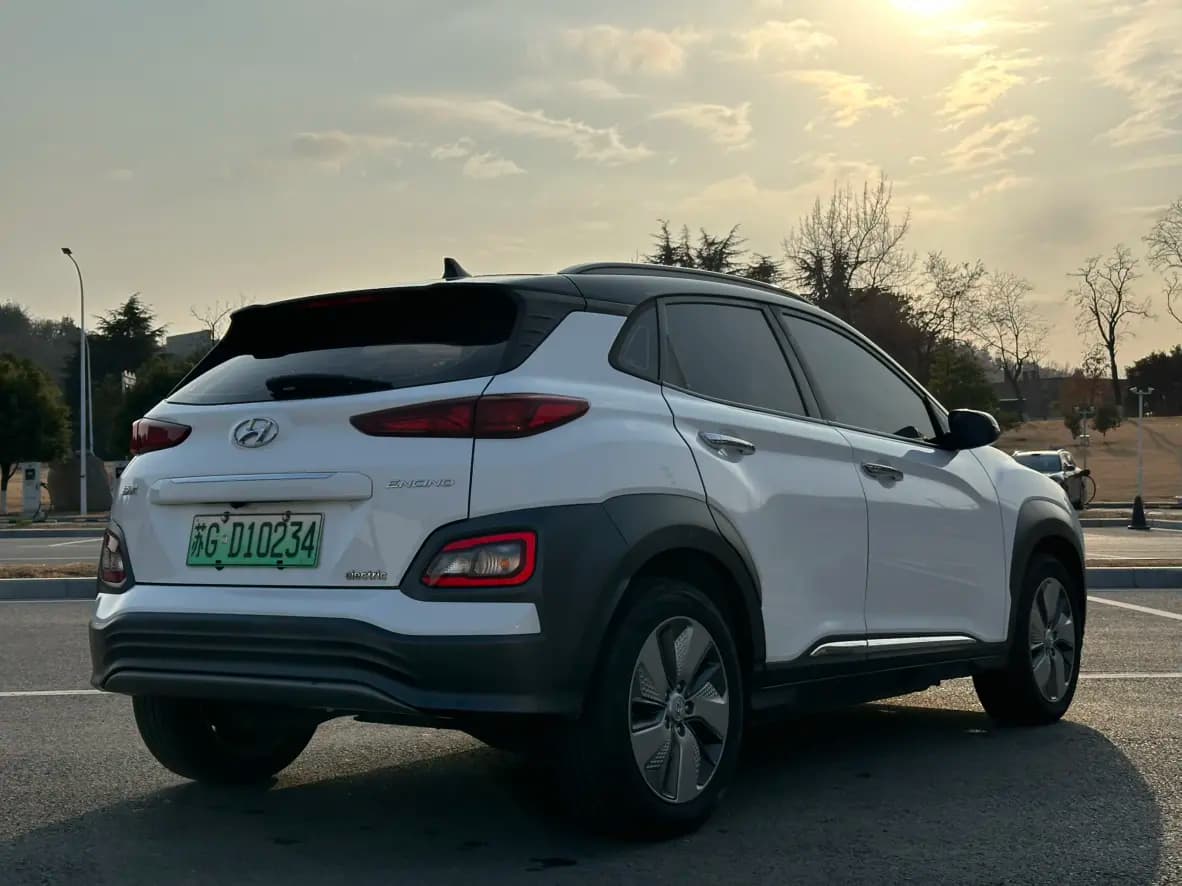 Hyundai Encino pure electric 2021 г. 62069 км. — фото 7