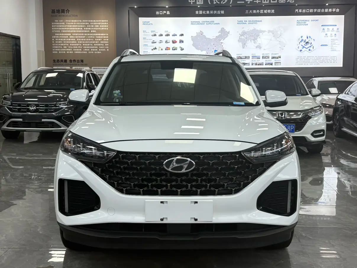 Hyundai ix35 2021 г. 62103 км. — фото 2