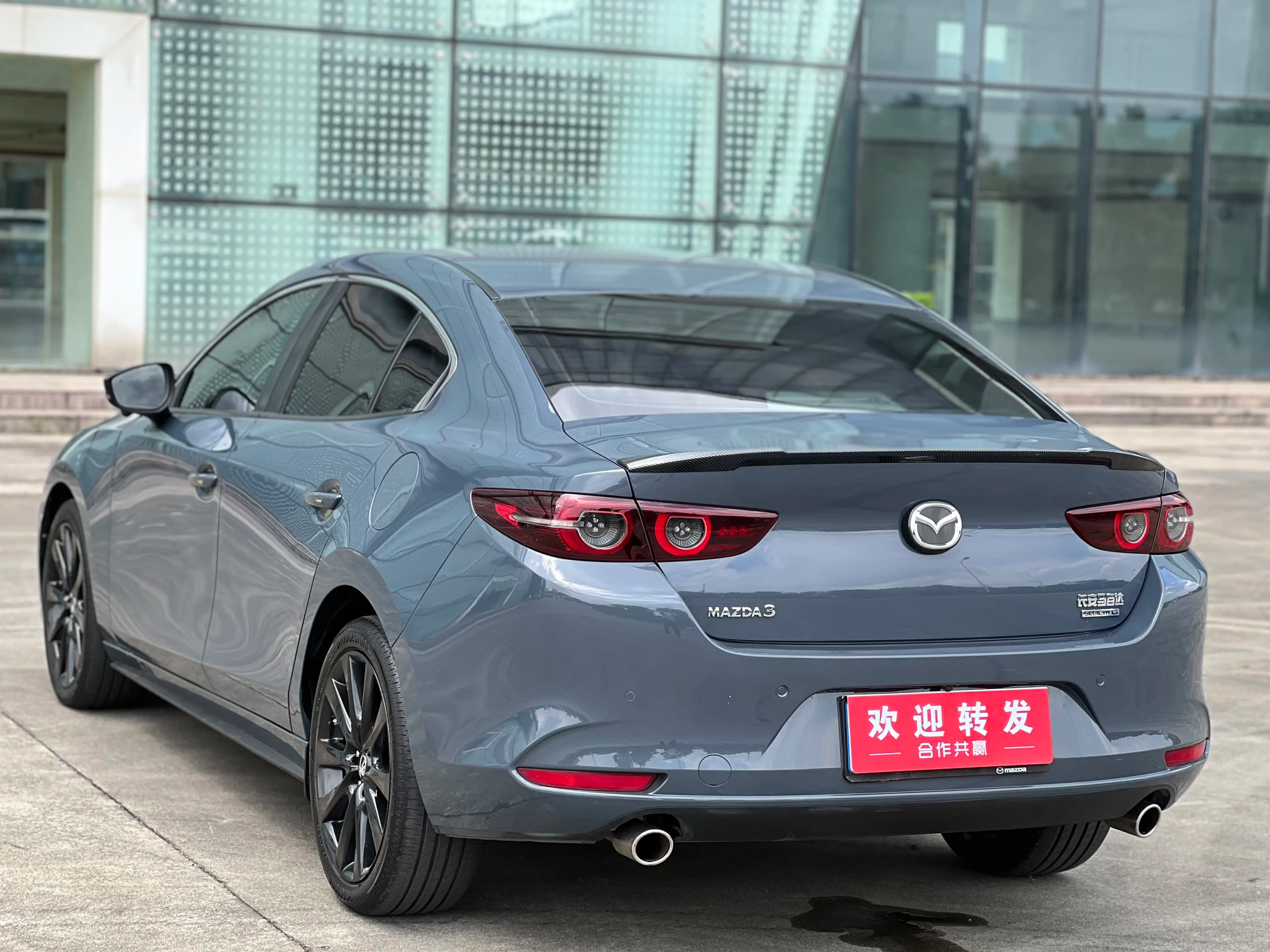 Mazda Axela 2023 г. 34001 км. — фото 4