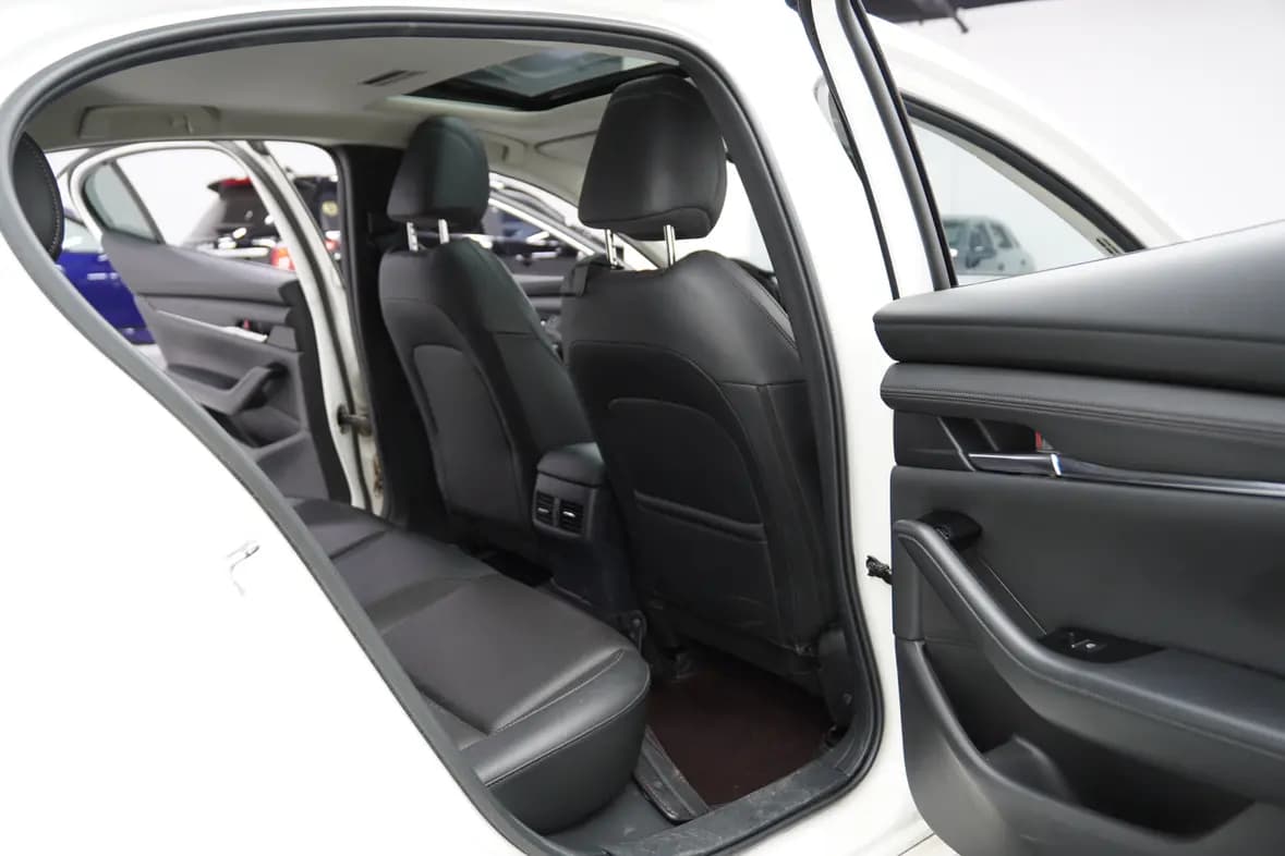 Mazda Axela 2022 г. 32002 км. — фото 21