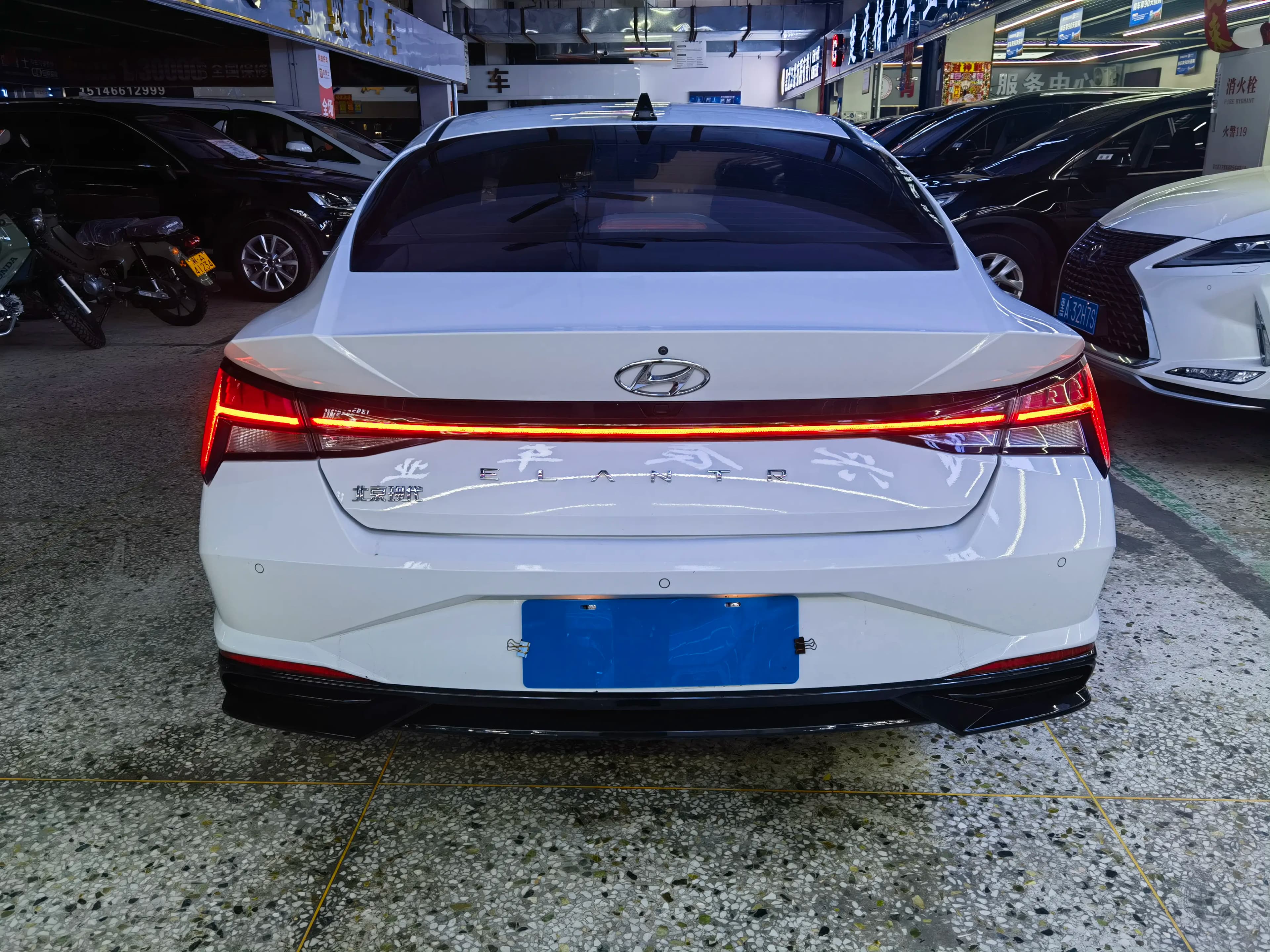 Hyundai Elantra 2021 г. 66056 км. — фото 5