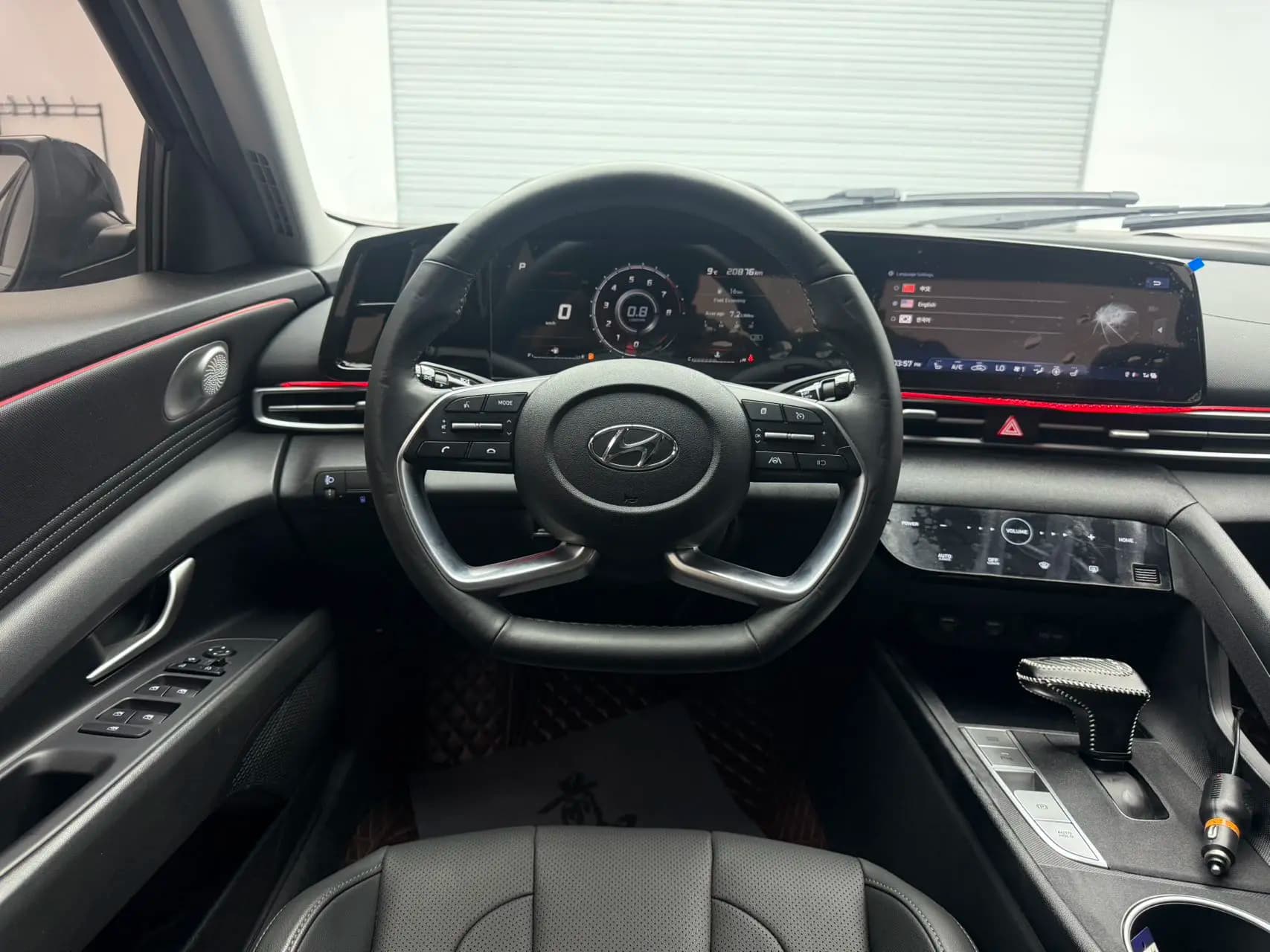 Hyundai Elantra 2022 г. 20057 км. — фото 17