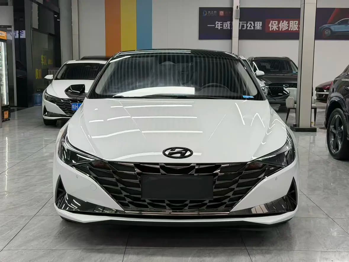 Hyundai Elantra 2022 г. 16058 км. — фото 2