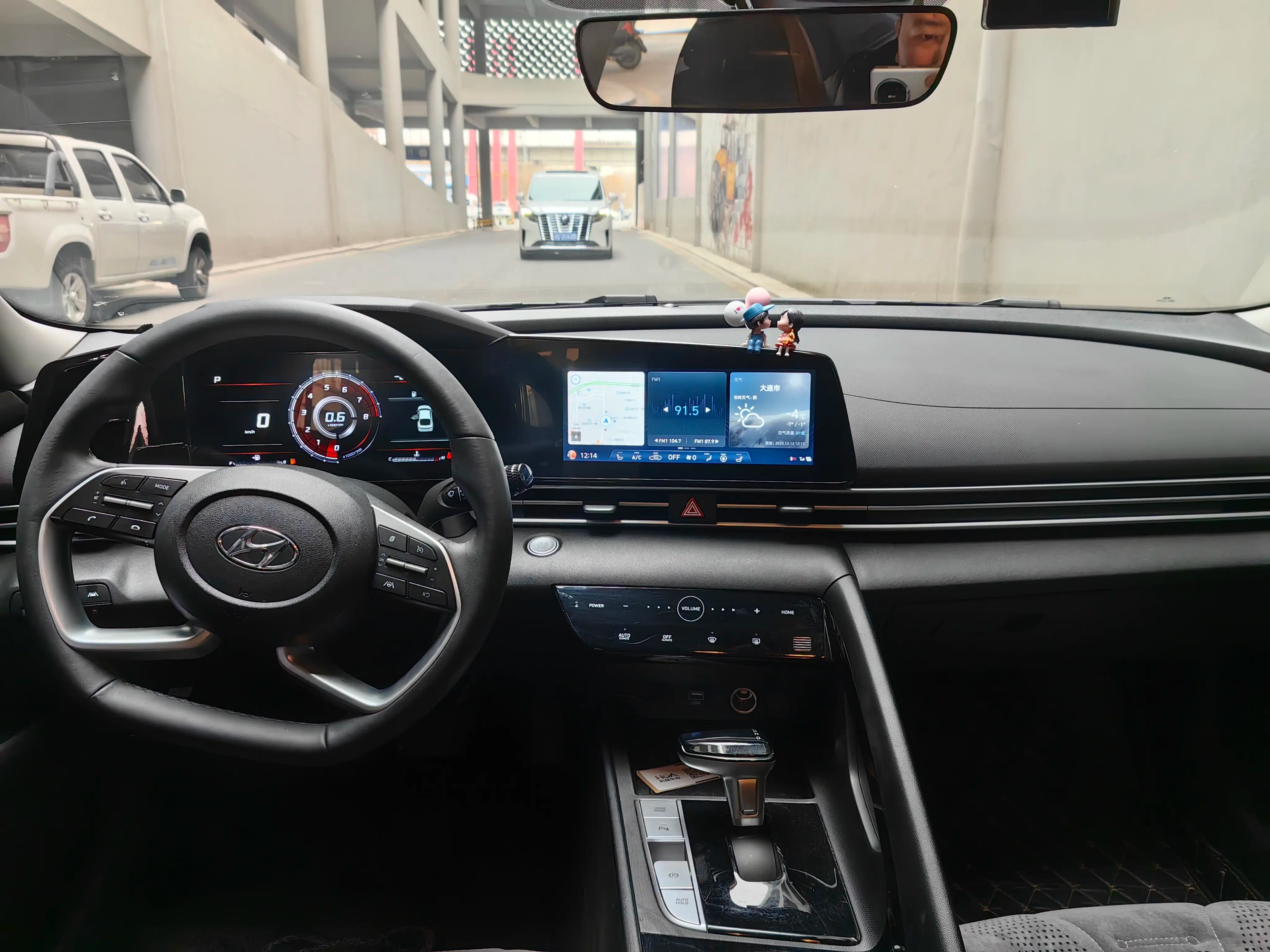 Hyundai Elantra 2023 г. 21059 км. — фото 8