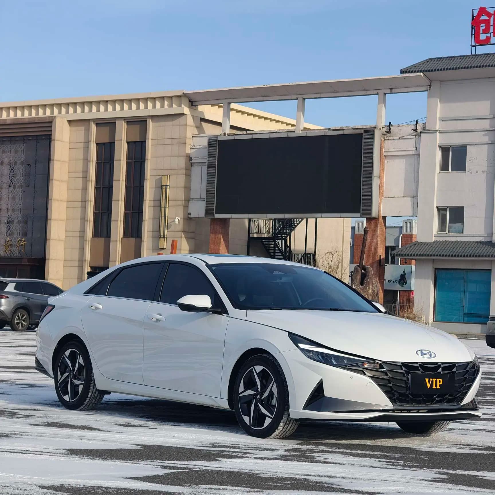 Hyundai Elantra 2022 г. 14060 км. — фото 3