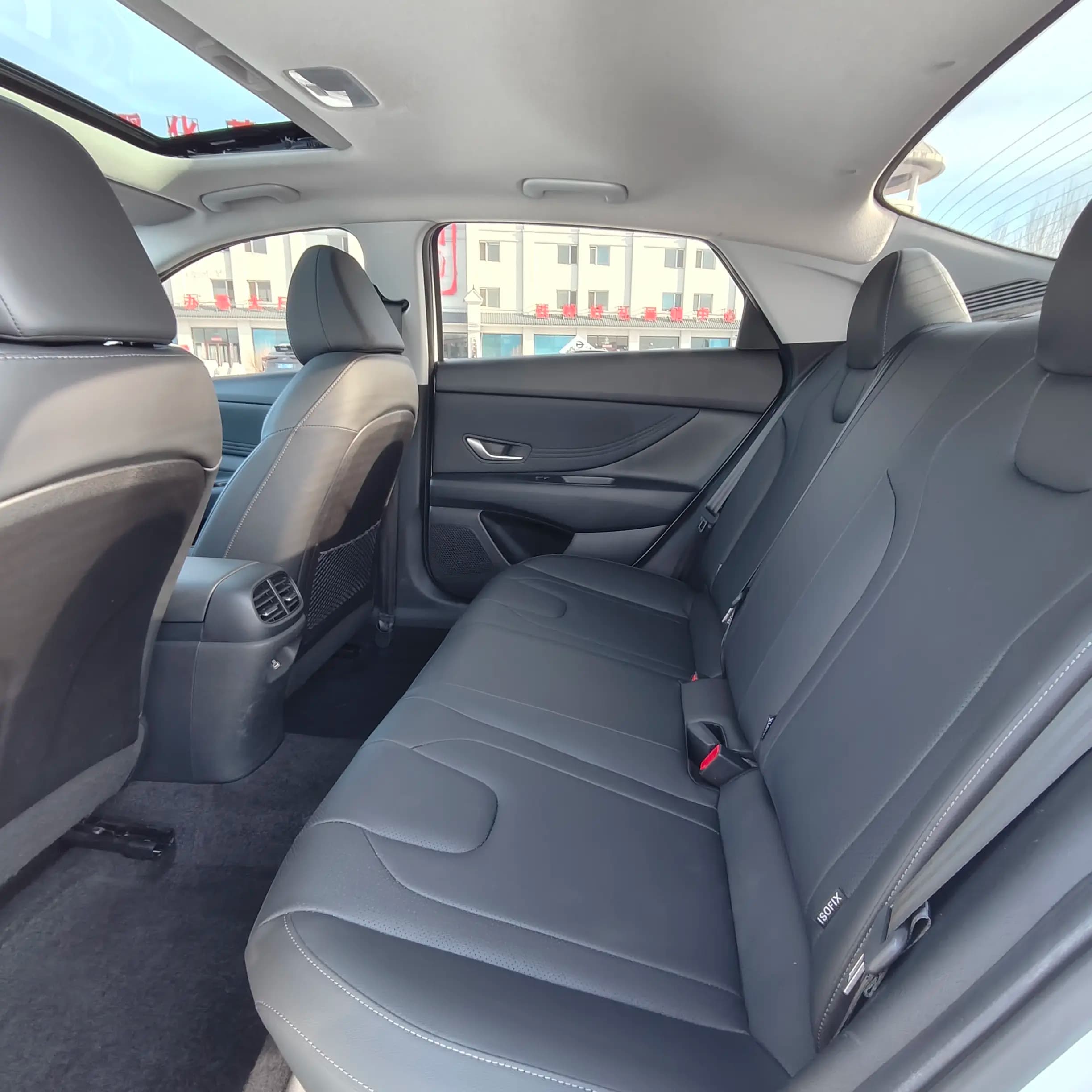 Hyundai Elantra 2022 г. 14060 км. — фото 9