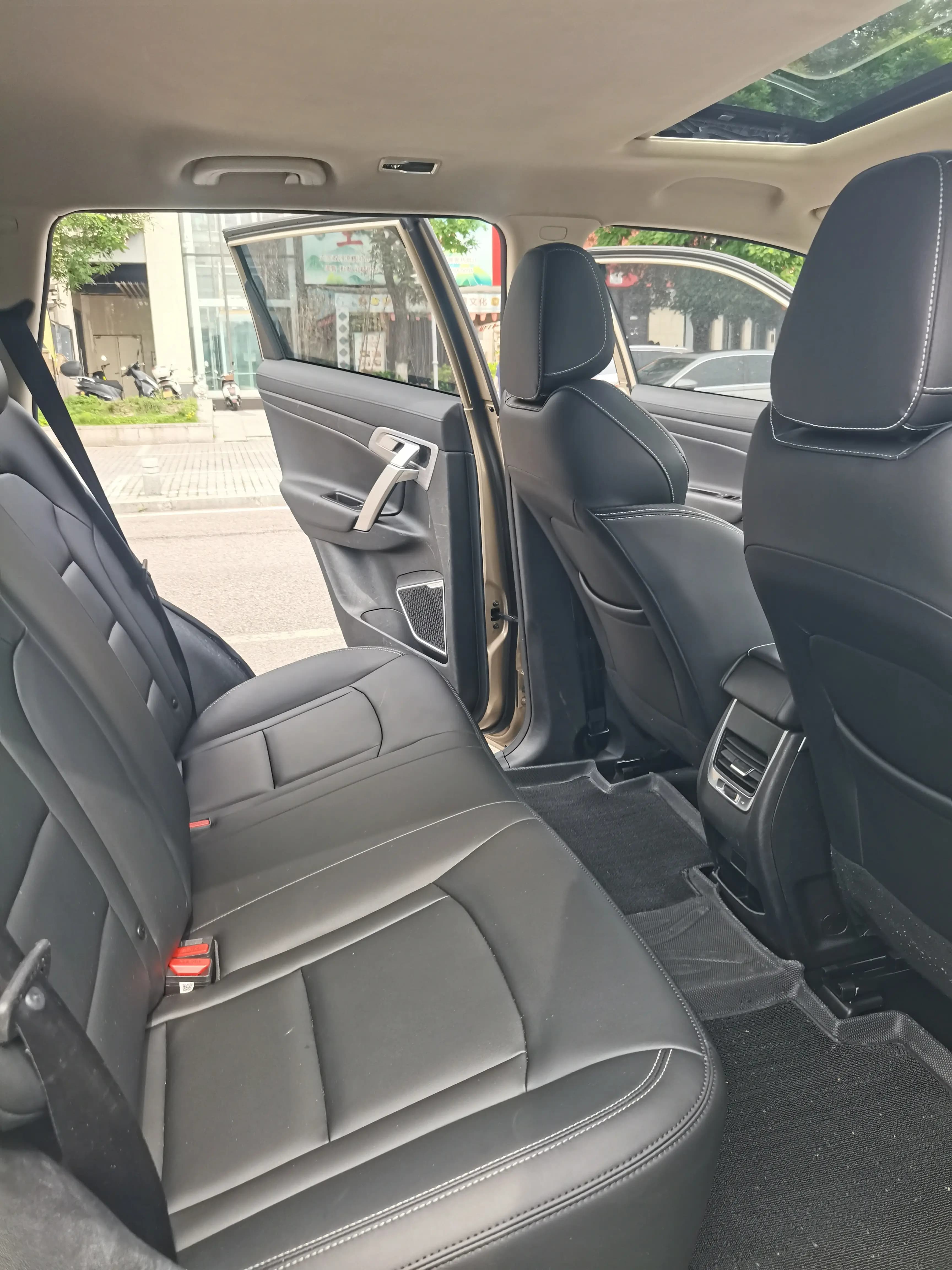 Geely Atlas 2021 г. 52442 км. — фото 10